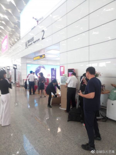 街电共享充电宝在新郑国际机场、郑州东站被依