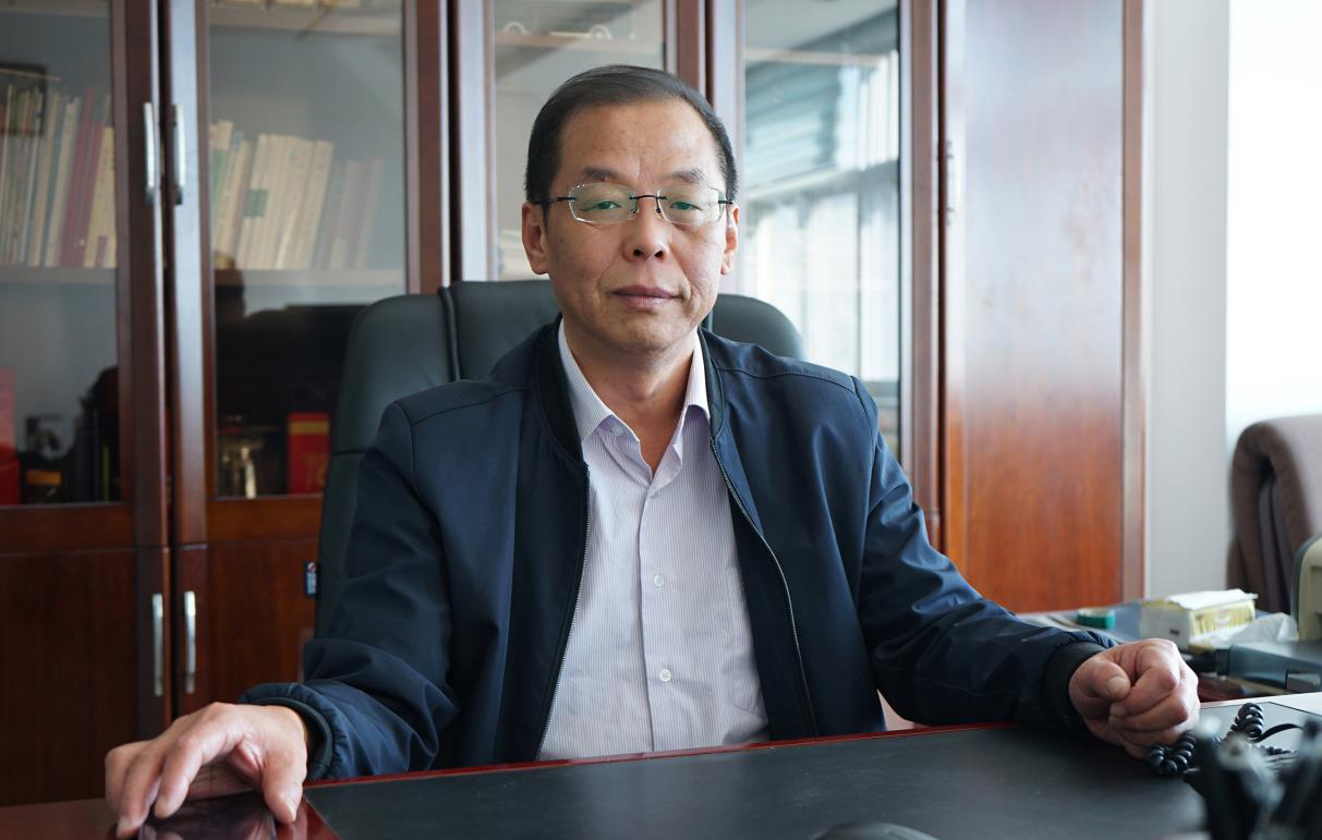 沧运董事长_沧州东风南方沧运彩页